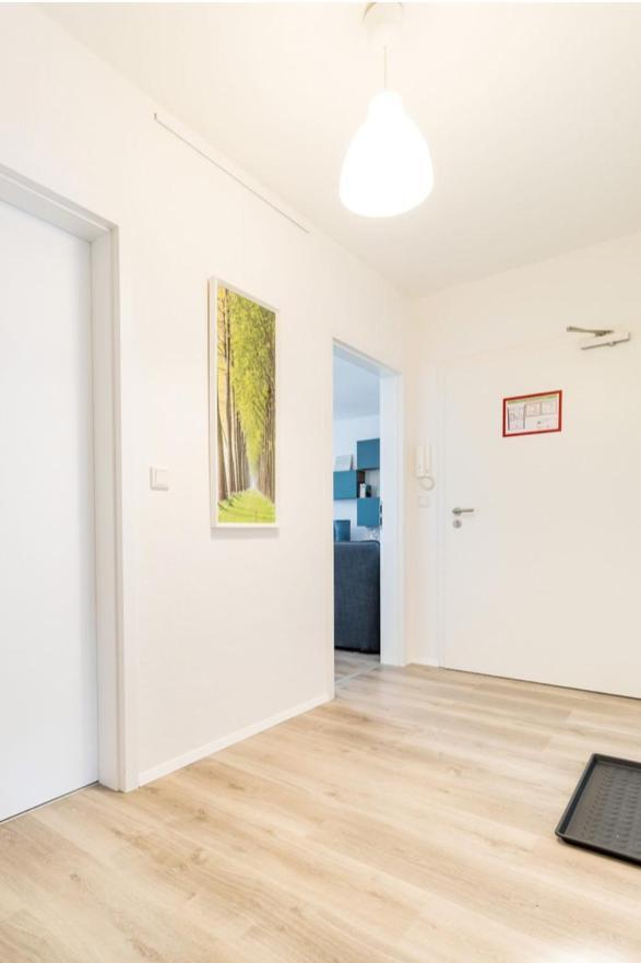 Homefy Oldtown Apartment - 6 People - 2 Bath - Balcony - Top Location Düsseldorf Esterno foto