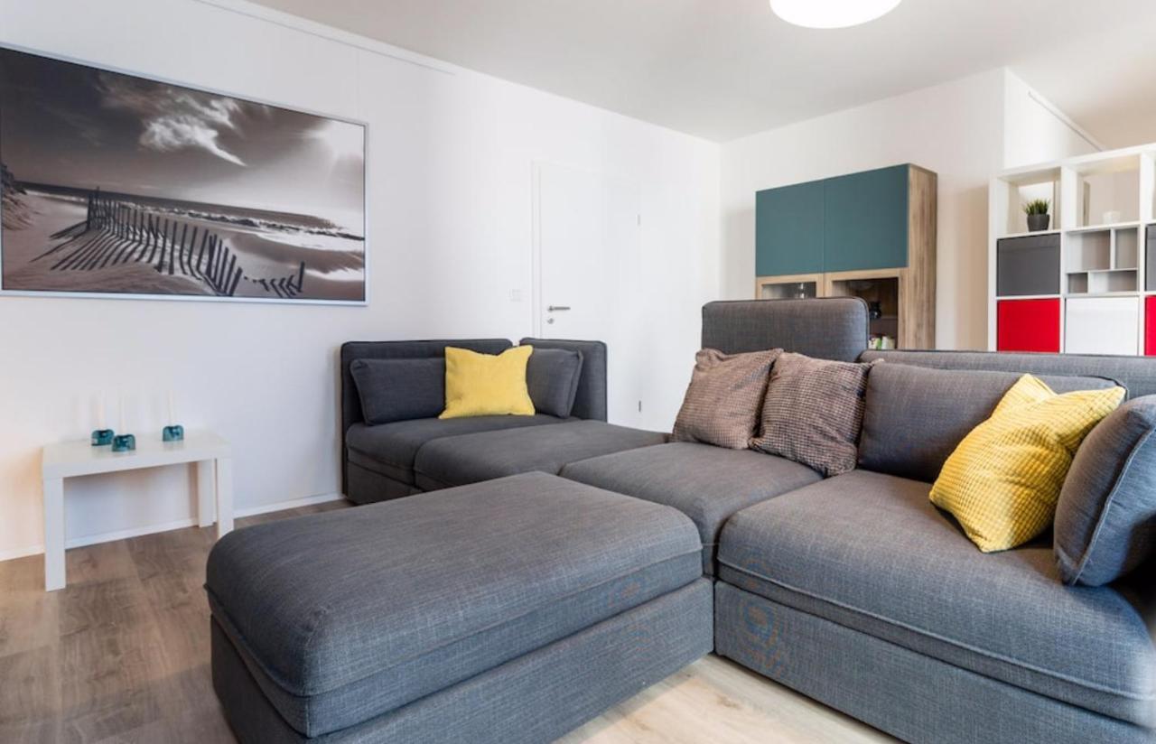Homefy Oldtown Apartment - 6 People - 2 Bath - Balcony - Top Location Düsseldorf Esterno foto